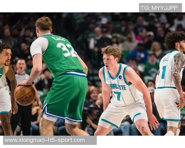 菜鸟杨瀚森表现亮眼弗拉格接近三双助球队取胜克尼佩尔贡献19分展现实力